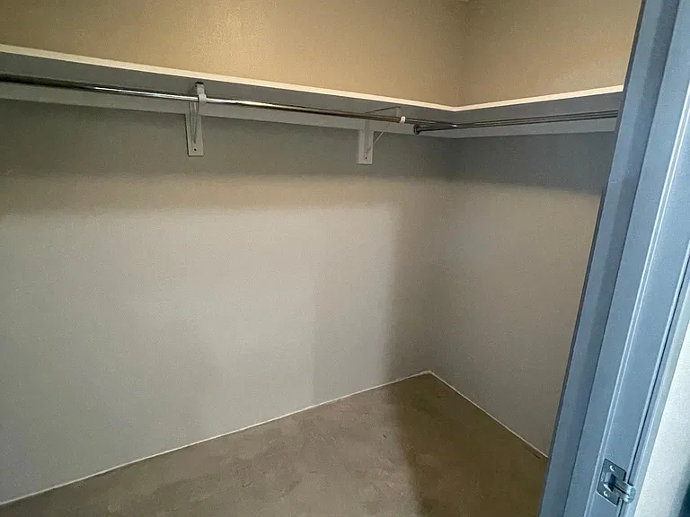 285 W 6th St #525 — Photo 12