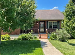 232 Briar Patch Ln, Frankfort, KY 40601