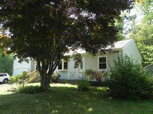799 Blandford Rd, Russell, MA 01071