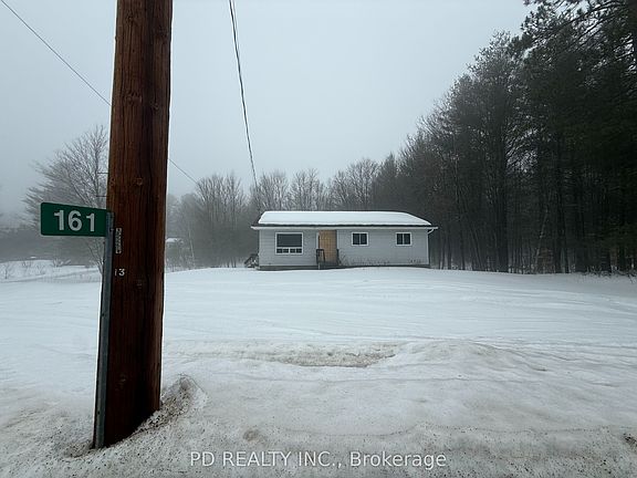 2nd image of 161 Glastonbury Rd