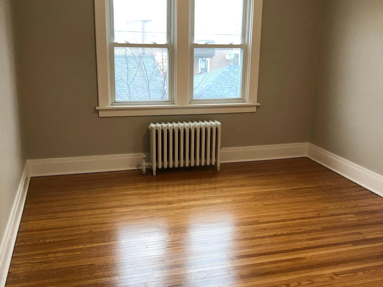 26 Rand Ave — Photo 4