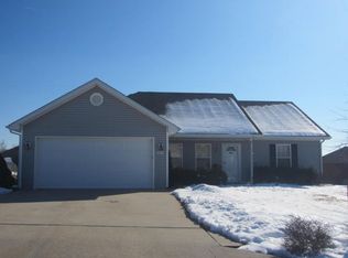 5112 Granite Dr, Columbia, MO 65202