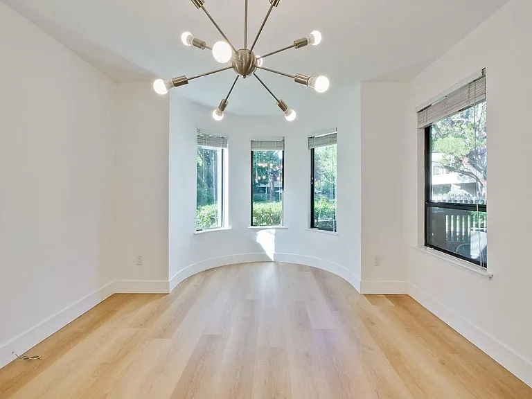928 Wright Ave #303 — Photo 11