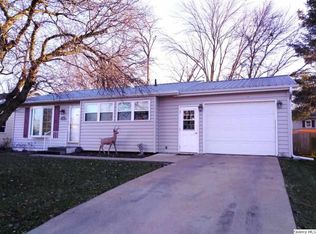 3316 Fox Run E, Quincy, IL 62301