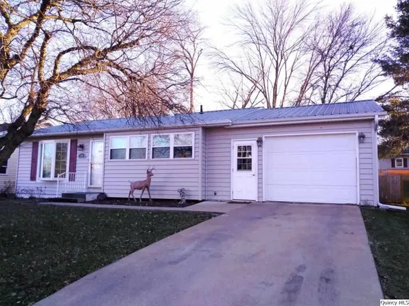 3316 Fox Run E, Quincy, IL 62301