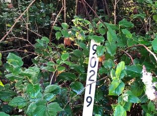 90219 Knob Noster Ln, Coos Bay, OR 97420