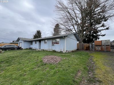 204 Maddox Ave, Amity, OR, 97101