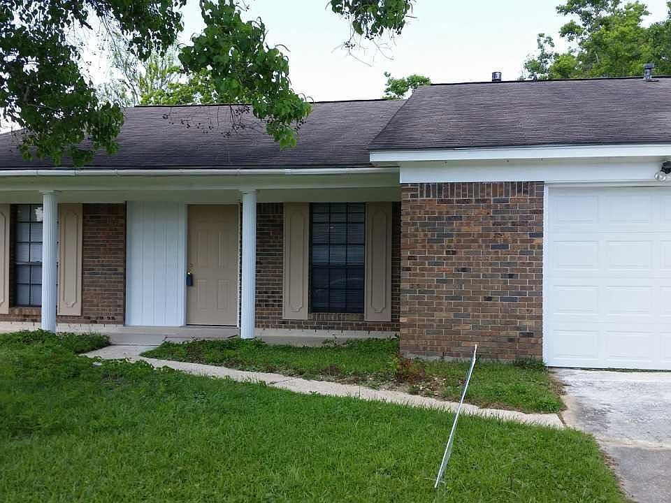 1st image of 7106 Redondo Dr