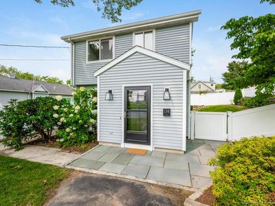 130 Massachusetts Avenue, Fairfield, CT, 06824