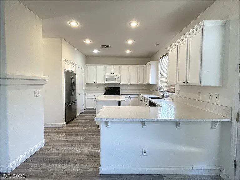 5755 Field Breeze St — Photo 9