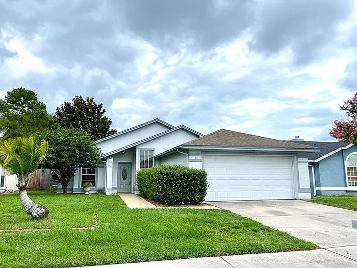 1063 Sugarberry Trl — Photo 1