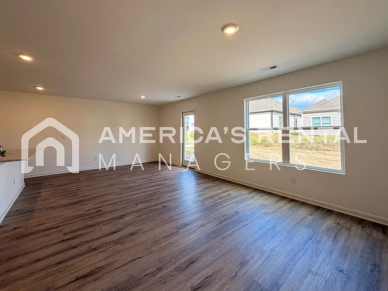 2126 Addison Way SW — Photo 29