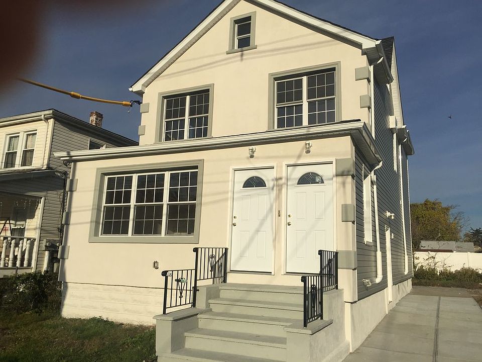 1st image of 119-000 172nd St