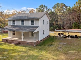 267 Nine Mile Rd, Maple Hill, NC 28454