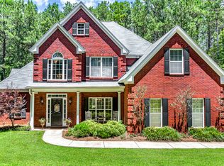 725 Frog Rd, Locust Grove, GA 30248