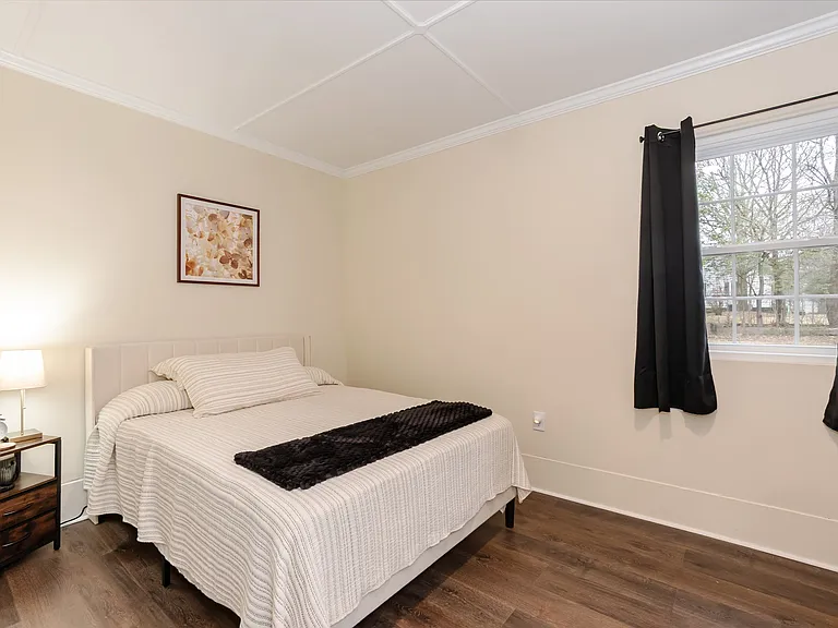 701 Elizabeth Ave — Photo 12