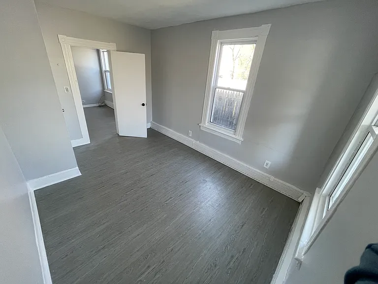 240 Lexington Ave #2 — Photo 7