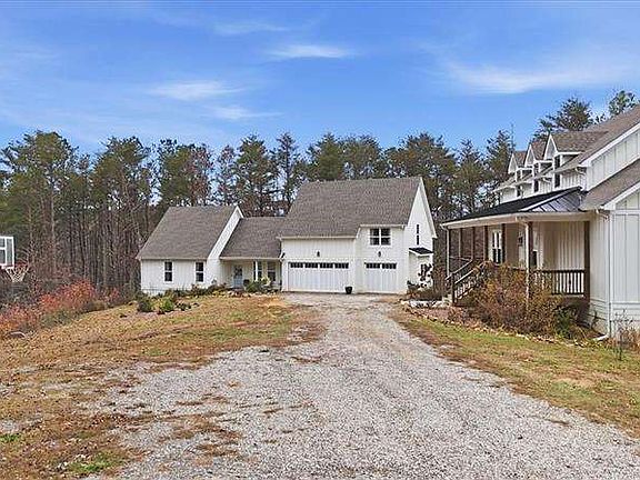 5th image of 744 Moores Gin Rd