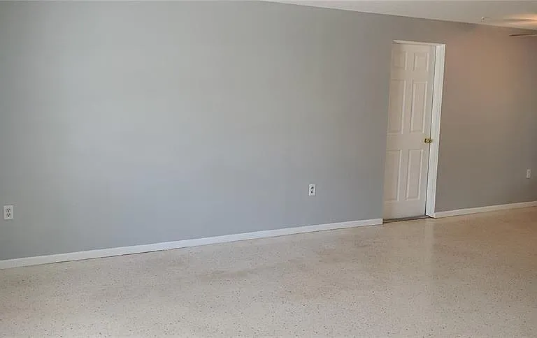 4626 Hunter Ridge Dr — Photo 5