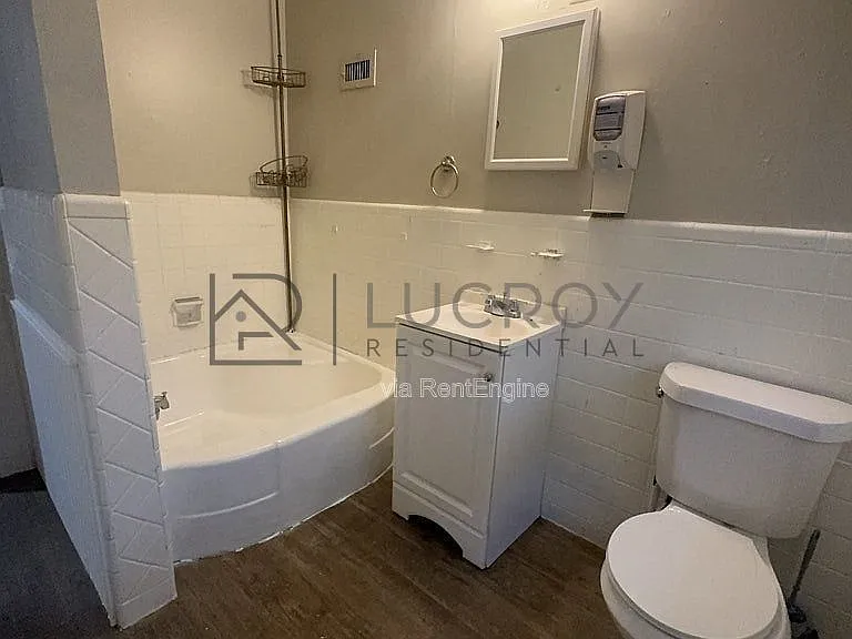 5855 Canton Park Dr — Photo 20