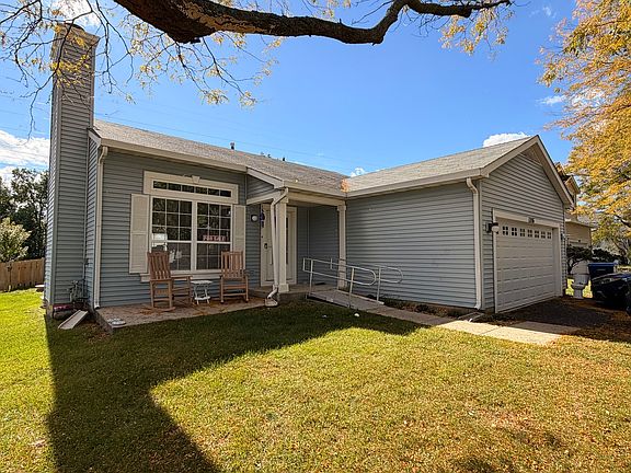 2nd image of 1356 Almaden Ln