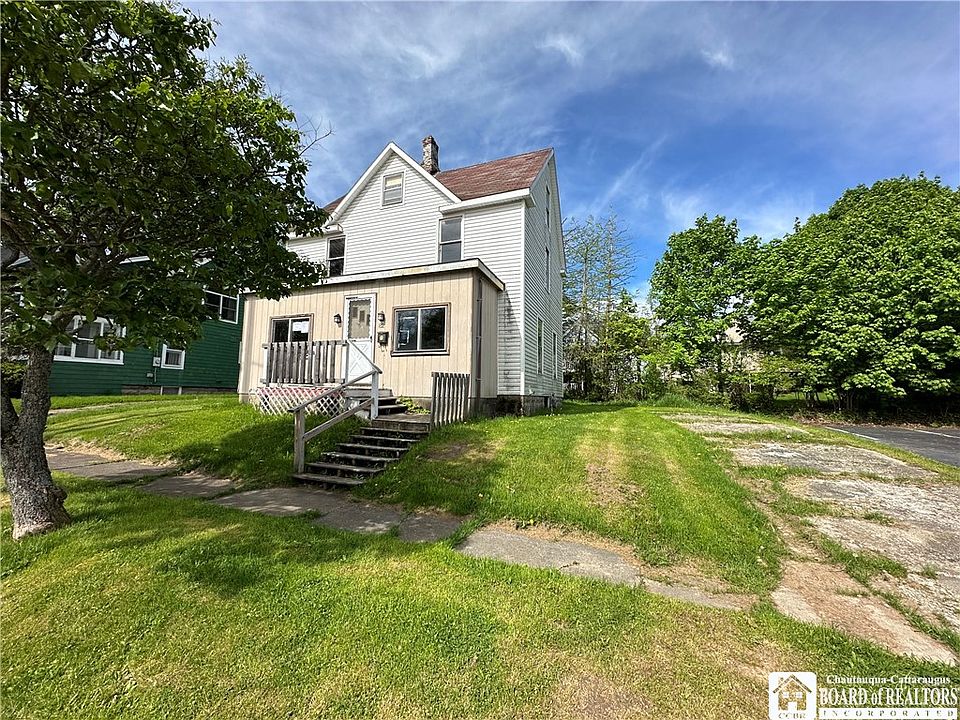 82 Howard St, Jamestown, NY 14701 Zillow