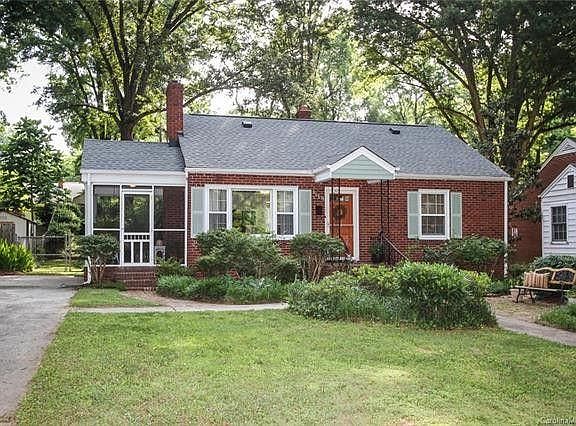 3rd image of 1119 Jensen St