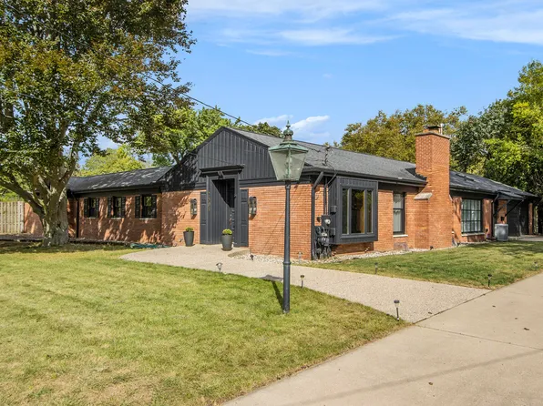 2503 Bruce Dr, Kalamazoo, MI 49008