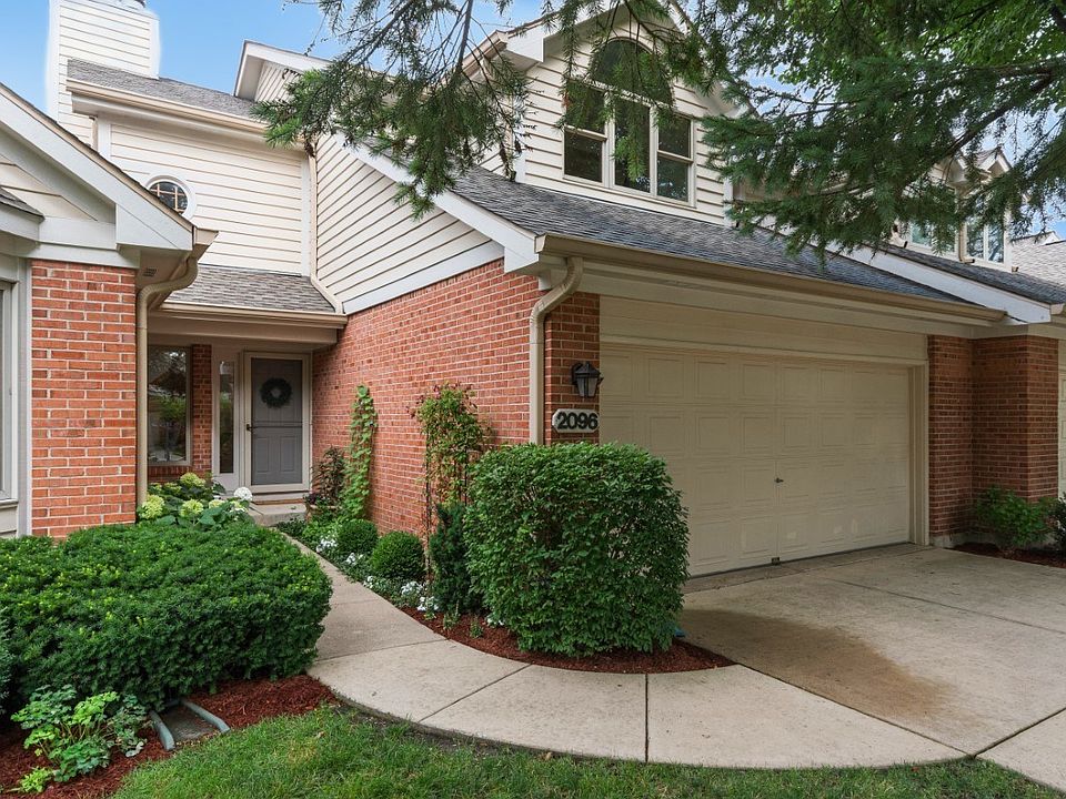Impeccably Maintained Landscaping