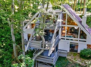 4222 Conway Valley Rd NW, Atlanta, GA 30327