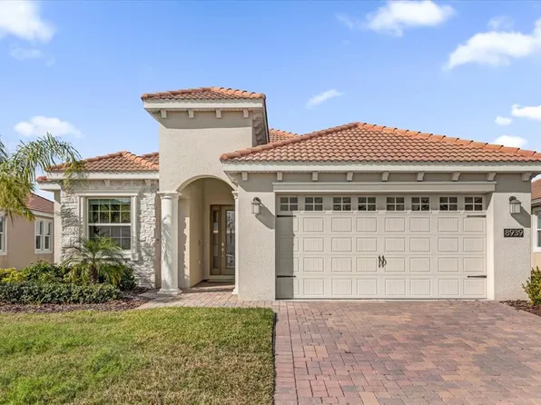 8939 Fallen Oak Dr, Davenport, FL 33896