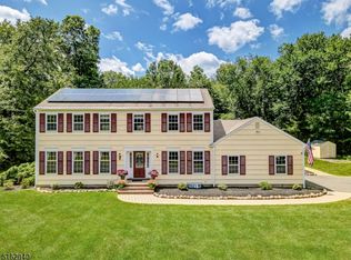 74 Berkeley Cir, Basking Ridge, NJ 07920