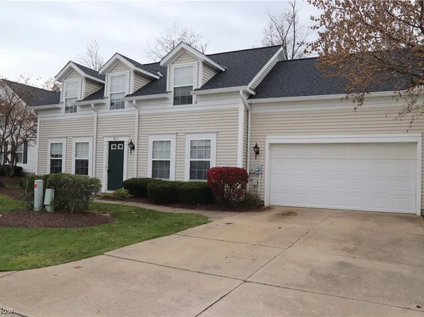 7814 N Burton Ln #6, Hudson, OH 44236