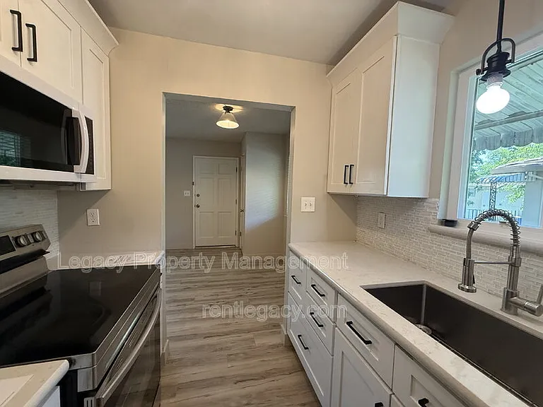 5174 Connecticut Dr #4 — Photo 5