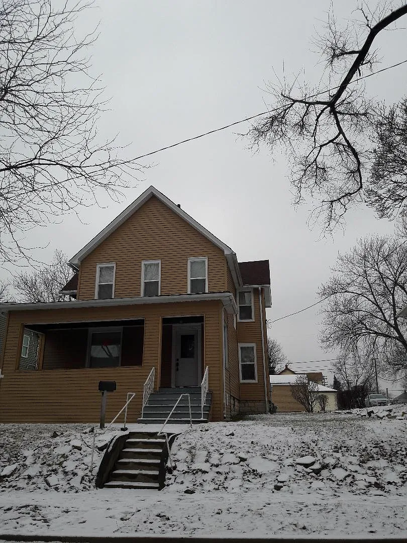 309 Hunter Ave photo 1
