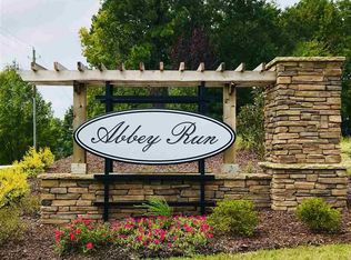 1108 Tringham Ct, Apex, NC 27502