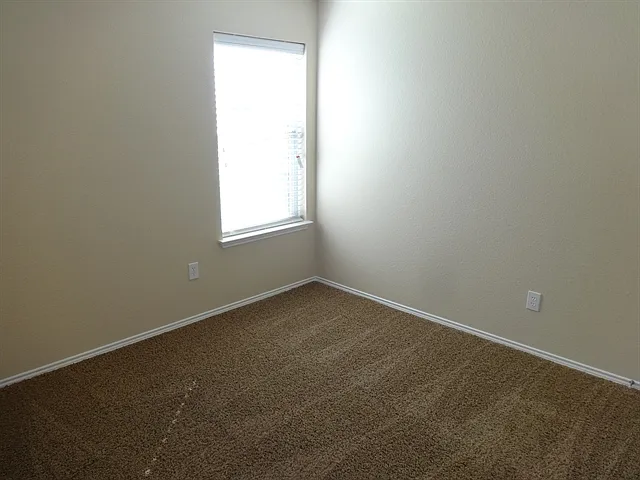 616 Bent Oak Dr — Photo 11