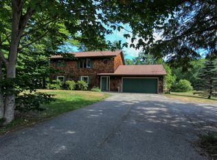 108 Middle Rd, Sabattus, ME 04280