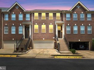 47698 Loweland Ter, Sterling, VA 20165