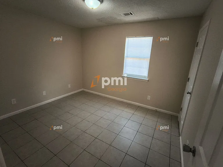 125 Orchard Pass — Photo 6