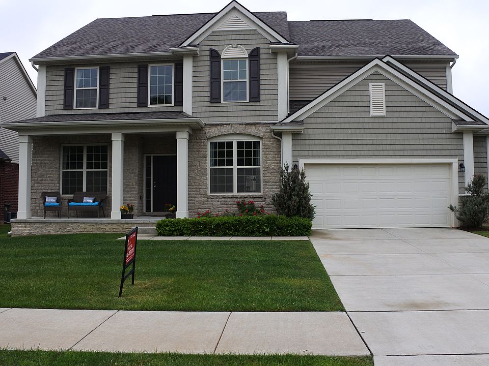 1st image of 43612 Grouse Dr