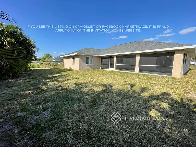 4228 SW 15th Pl — Photo 15