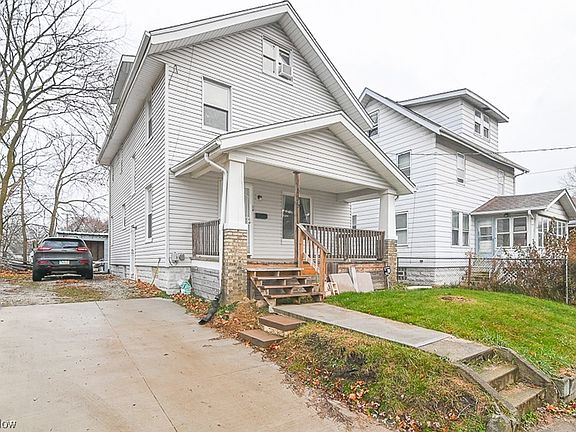 2nd image of 435 Margaret St