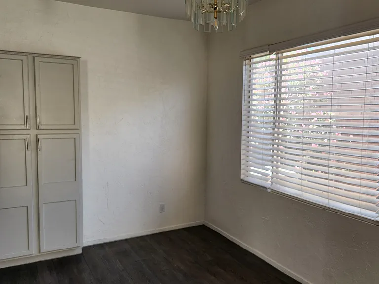 2727 Advancement Ave — Photo 11