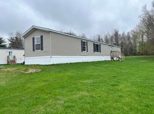 35 Lorna Ln, Glenburn, ME 04401