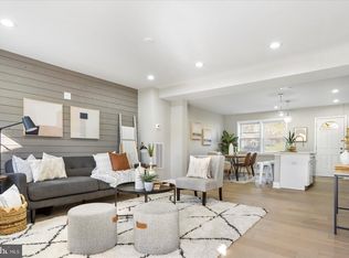 1336 Silverthorne Rd, Baltimore, MD 21239