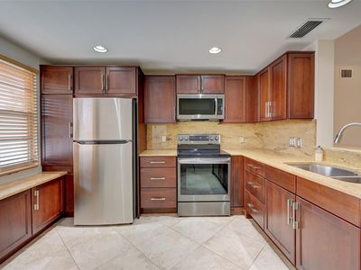 2502 Antigua Terrace #E3, Coconut Creek, FL, 33066