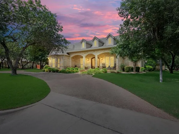 8461 Spicewood Springs Rd, China Spring, TX 76633