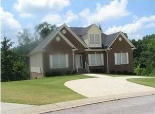 5106 Gold Leaf Ln, Pinson, AL 35126