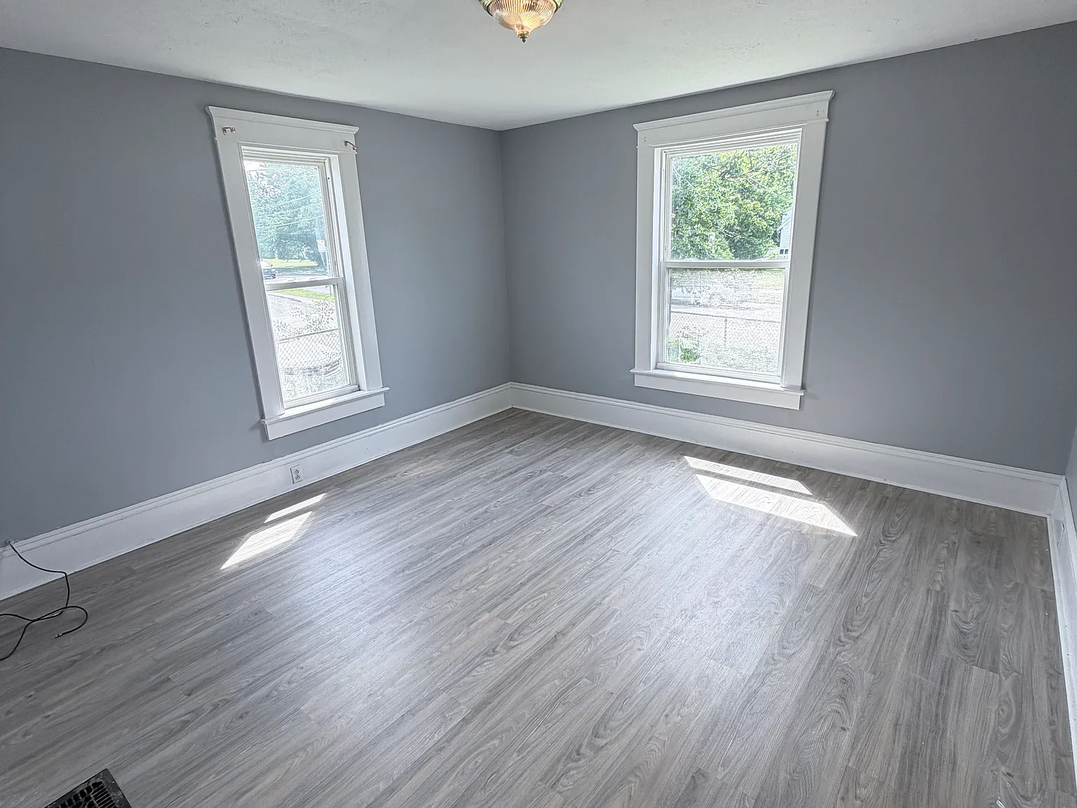 2 bed, 1204 sqft, $1,225 — Photo 3